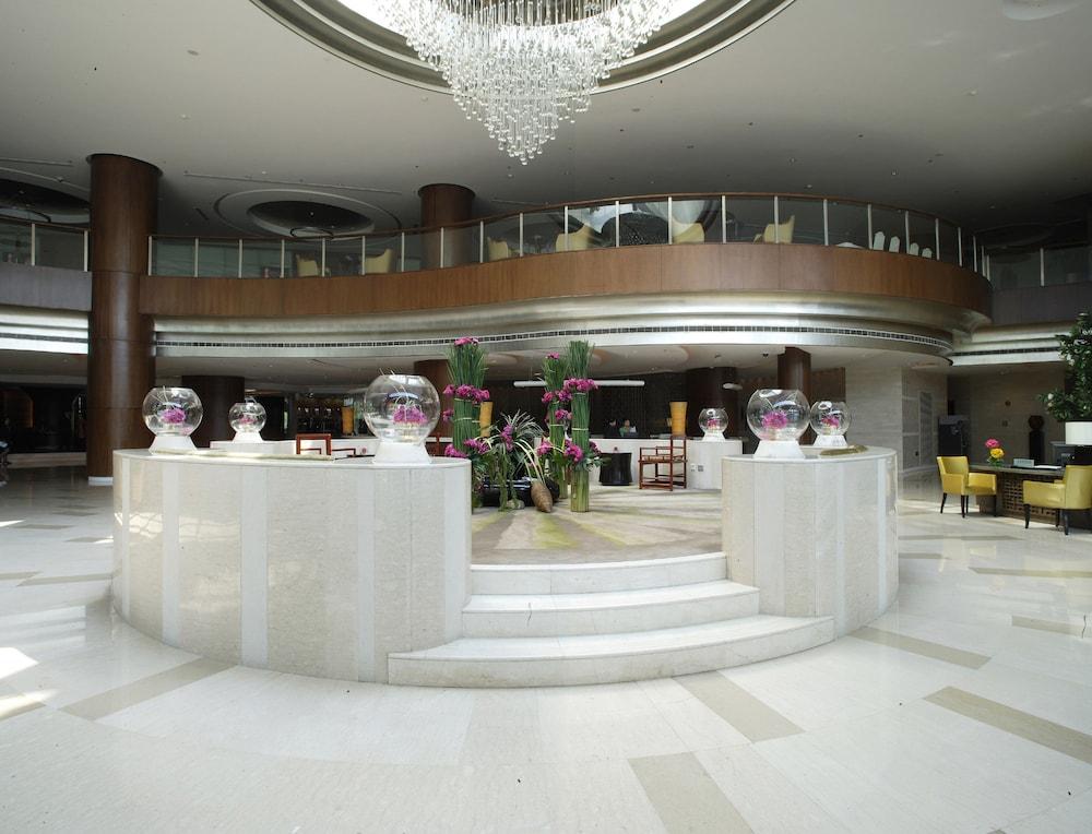 Grand Millennium Shanghai Hongqiao Esterno foto